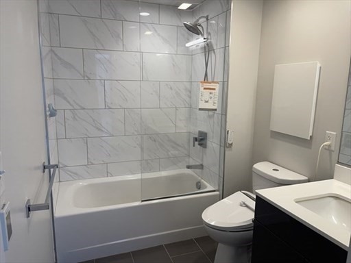 2 beds, 1.5 baths, 1,125 sqft, $4,100, Unit 101