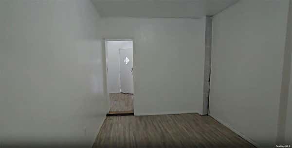 3 beds, 1 bath, 800 sqft, $3,200, Unit 1R