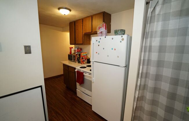 1 bed, 1 bath, 750 sqft, $1,295, Unit 1