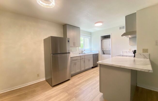Lovely Remodeled Condo for Rent in Fremont!