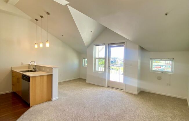 1 bed, 1 bath, 600 sqft, $2,295, Unit 1505-A