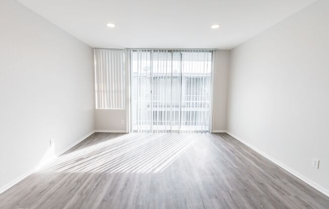 1 bed, 1 bath, 800 sqft, $1,798, Unit 110