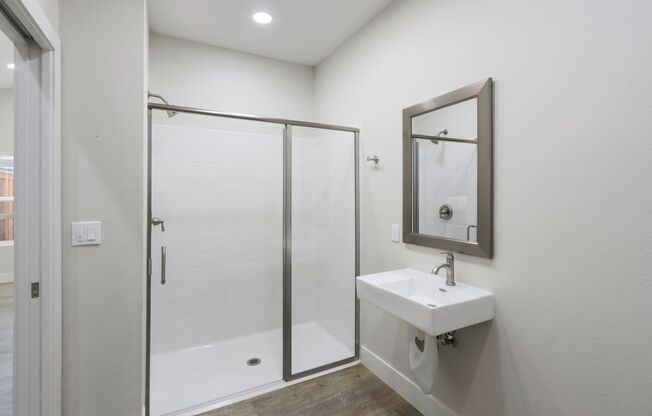 1 bed, 1 bath, $1,900, Unit 838dst #A