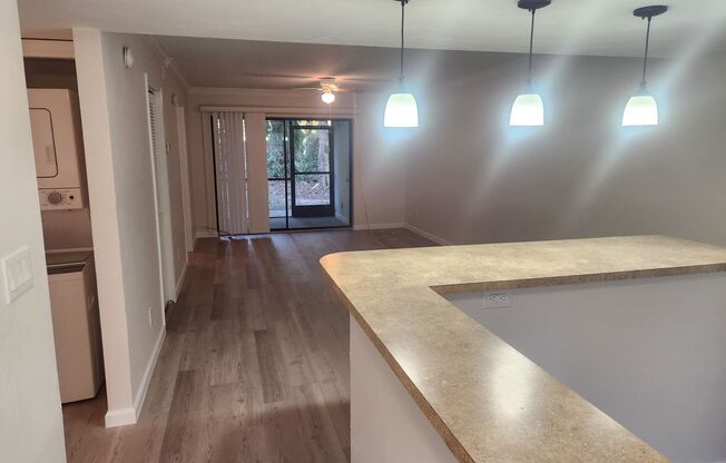 2 beds, 2 baths, $2,100