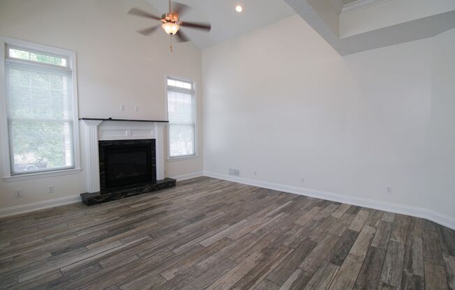 2 beds, 2 baths, 1,450 sqft, $2,250, Unit 218-01UP