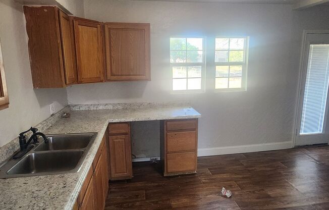 Newly renovated! $200 off First Full month rent move in special