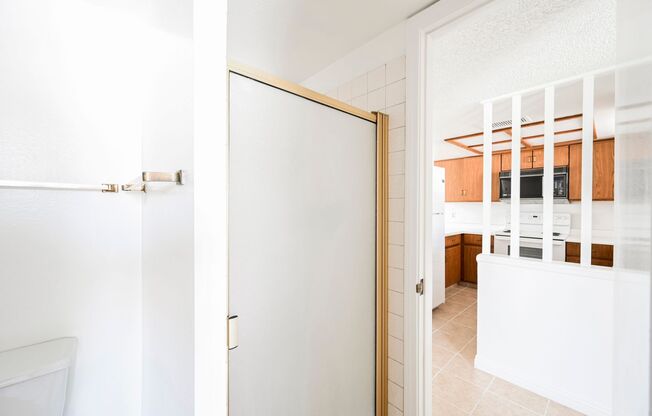 2 beds, 2 baths, $1,200