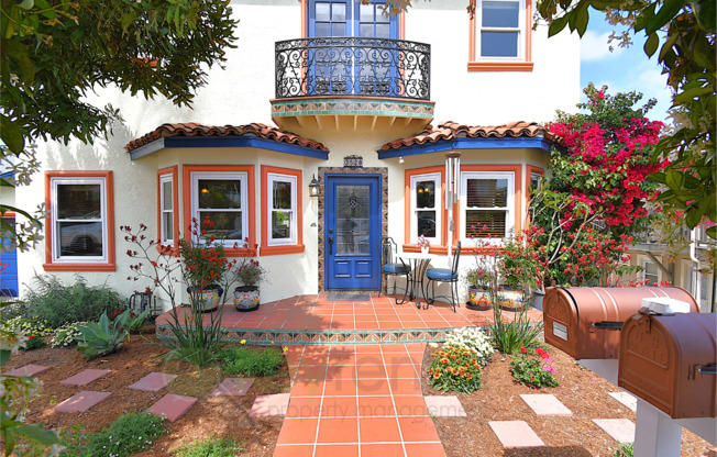 Solar home in the heart of North Park | Walking Distance to Balboa Park