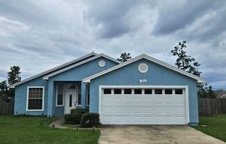 Charming 3 Bed, 2 Bath Home on a Spacious Fenced Lot in a Quiet Cul-de-Sac