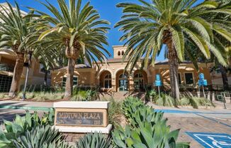 Luxurious Midtown Plaza 2 Bedroom 2 Bath Condo