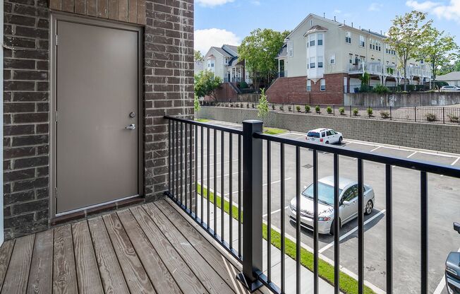 2 beds, 2 baths, 1,273 sqft, $1,995, Unit 4100