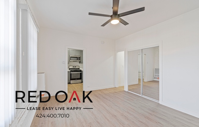 245 3/4 N KENMORE AVE