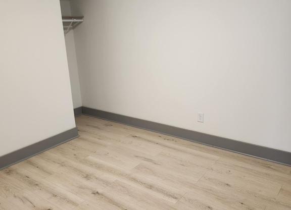 2 beds, 1 bath, 850 sqft, $1,410, Unit # 1