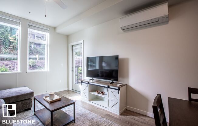 1 bed, 1 bath, 661 sqft, $1,795, Unit 208