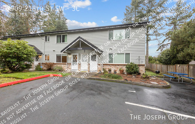 7909 218 ST SW