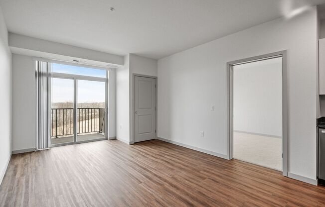 2 beds, 2 baths, 1,087 sqft, $2,095, Unit 430