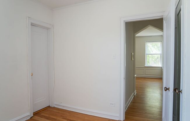 1 bed, 1 bath, 450 sqft, $1,575, Unit 4545-401