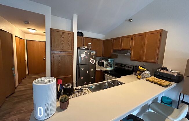 2101 S. 75th St
