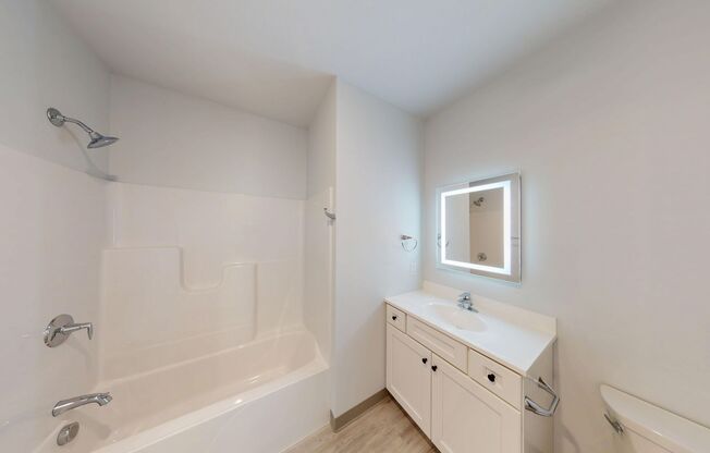 1 bed, 1 bath, 459 sqft, $2,025, Unit 303