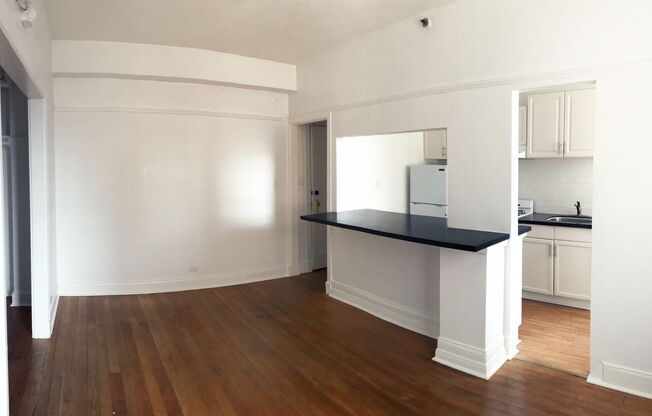 Studio, 1 bath, 377 sqft, $1,650, Unit 212