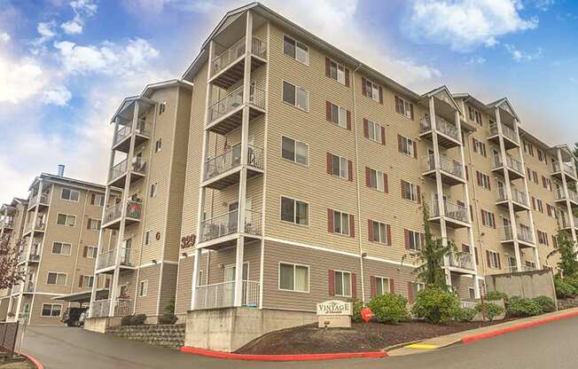 Silverdale Senior Apartments | Vintage at Silverdale
