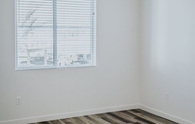 1 bed, 1 bath, 811 sqft, $1,875, Unit 1214