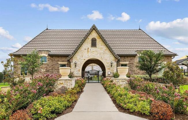 16361 WEATHERWOOD DR