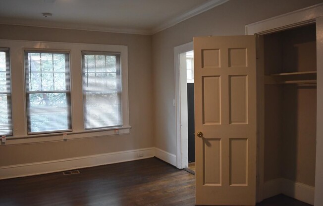 Historic Virginia Highland apartment to die for!!