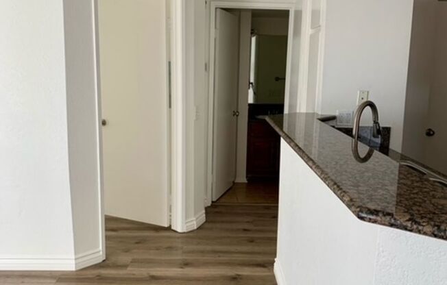 1 bed, 1 bath, $2,325