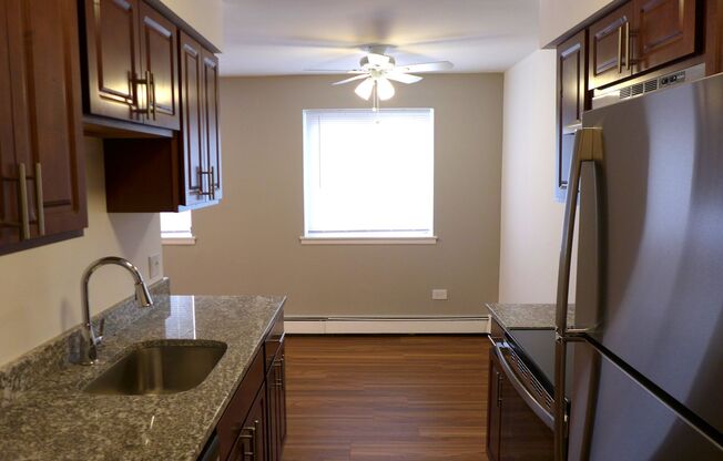 1 bed, 1 bath, 650 sqft, $1,650, Unit 2B