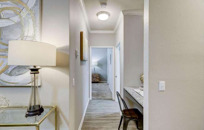 1 bed, 1 bath, 806 sqft, $1,356