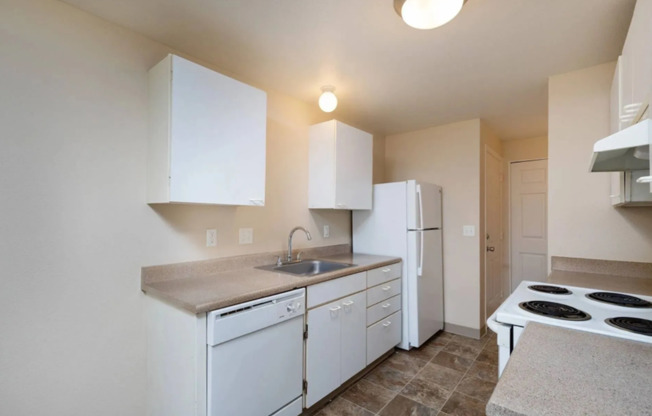 Willow Creek Apartments
