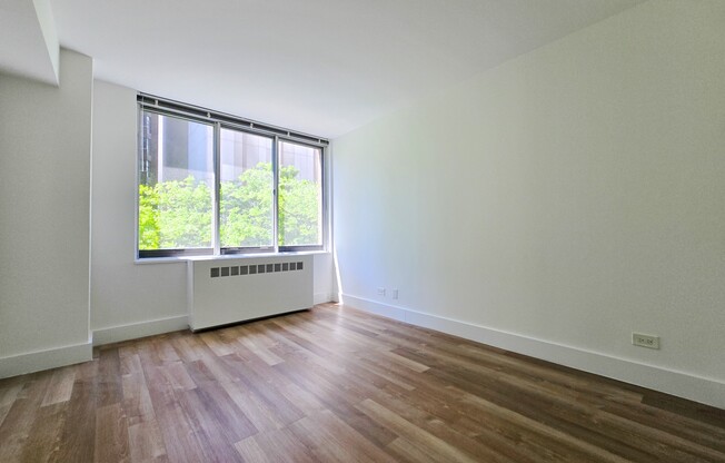 2 beds, 2 baths, 1,005 sqft, $7,995, Unit 4E
