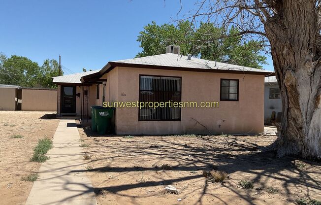 2 Bedroom, 1 Bath
