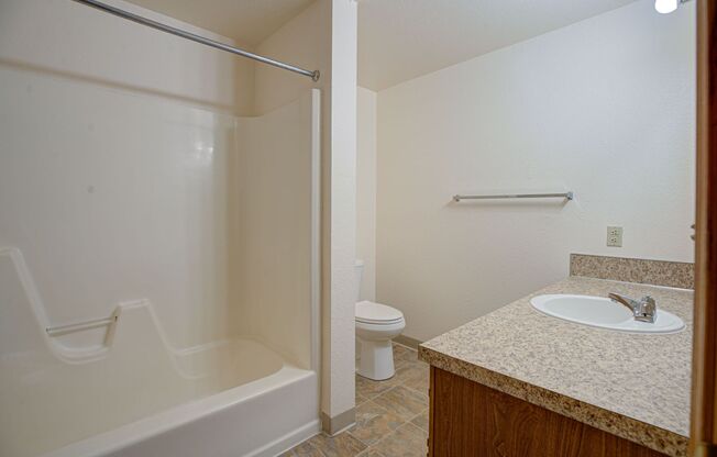 #442 WOODSIDE ESTATES APARTMENTS