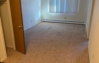 2 beds, 1 bath, 600 sqft, $800, Unit Unit 209