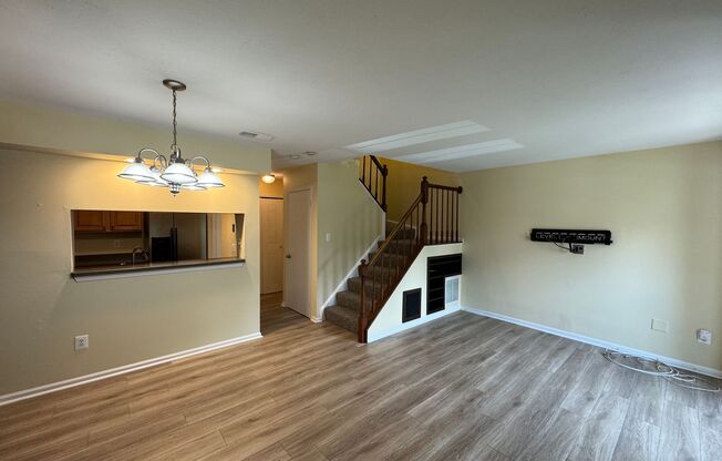 Stunning 2 Bed 2.5 Bath Interior Townhome In Newgate Community