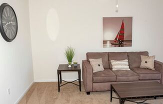 1 bed, 1 bath, 685 sqft, $1,825, Unit 411