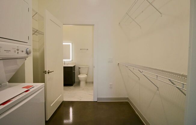 1 bed, 1 bath, 648 sqft, $1,395, Unit APT 105