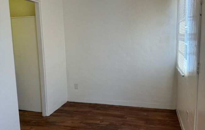 1 bed, 1 bath, 600 sqft, $900