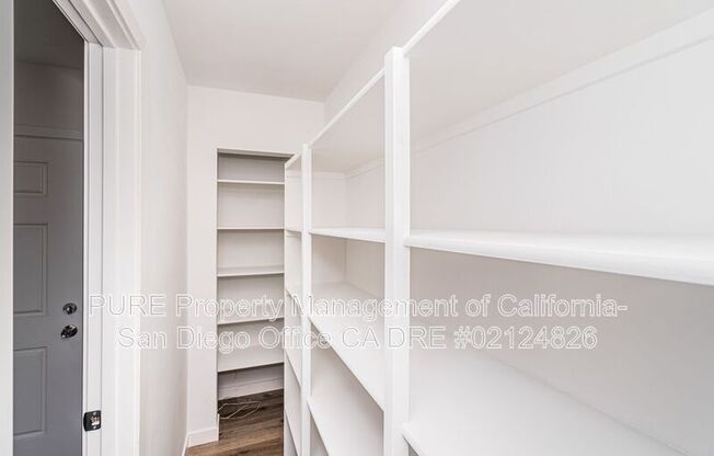360 1 AVE