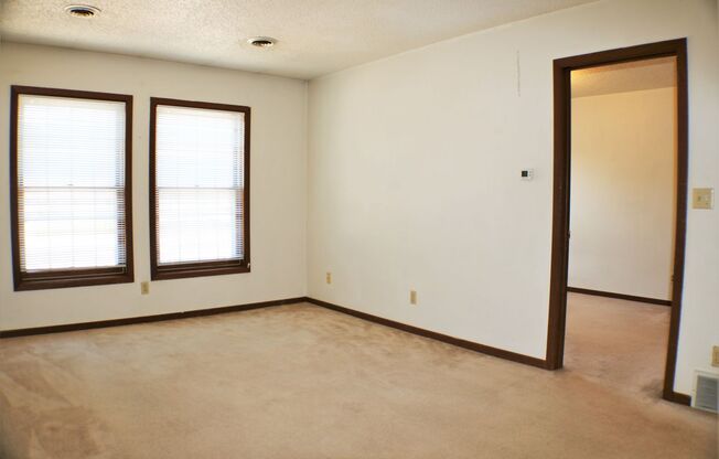 2 beds, 2 baths, 750 sqft, $1,195, Unit #05