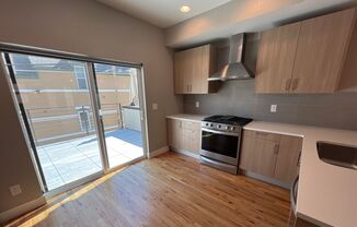 FOR RENT: Modern 2-Bedroom, 1.5-Bathroom Townhome in Prime Denver Location!