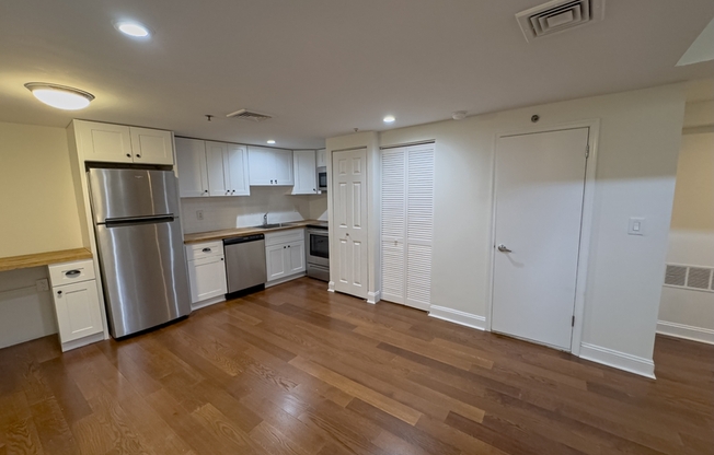 400 N ST C