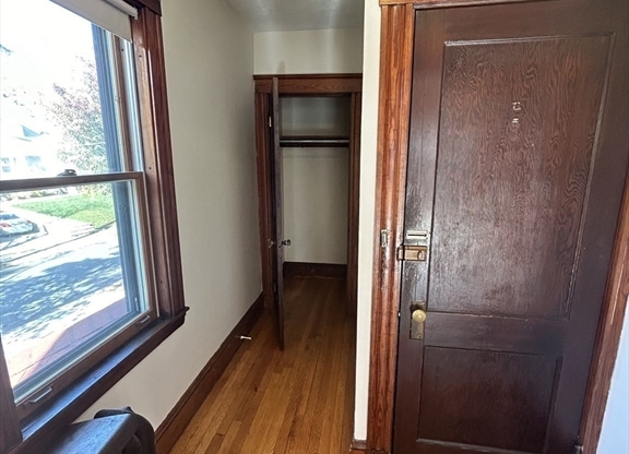 2 beds, 1 bath, 1,000 sqft, $2,500, Unit 2