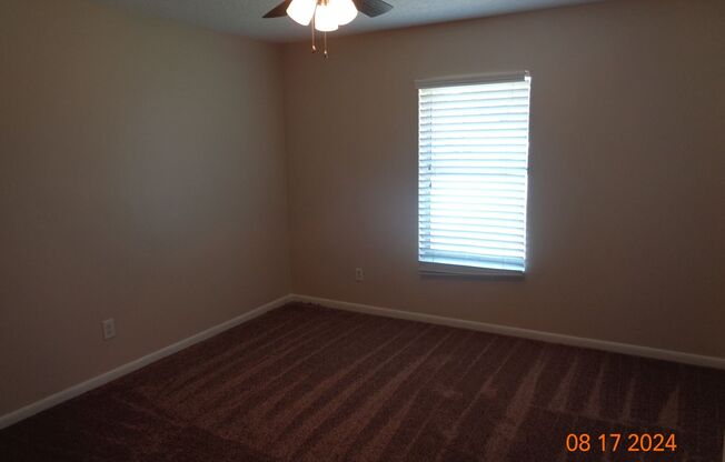 2 beds, 2 baths, $1,900