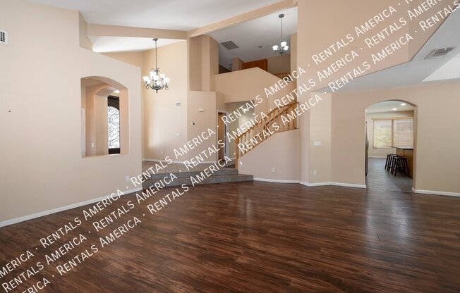 2682 S BEVERLY PL