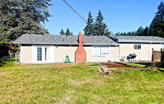 Gorgeous 4 bedroom Home!!!