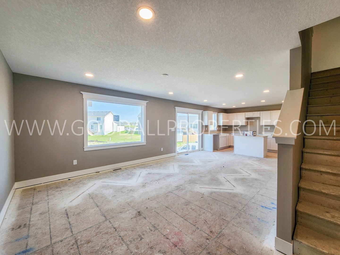 New 5 Bedroom home with a finished basement in Waukee