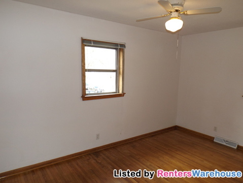 517 W 74th St
